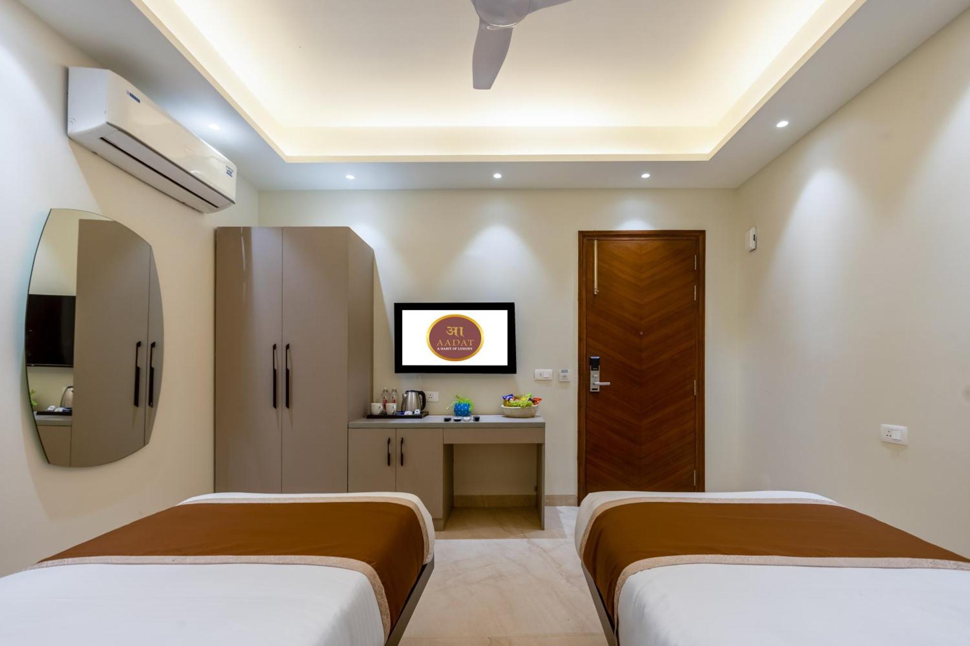 Hotel Ginger Palace Delhi Airport Nuova Delhi Esterno foto