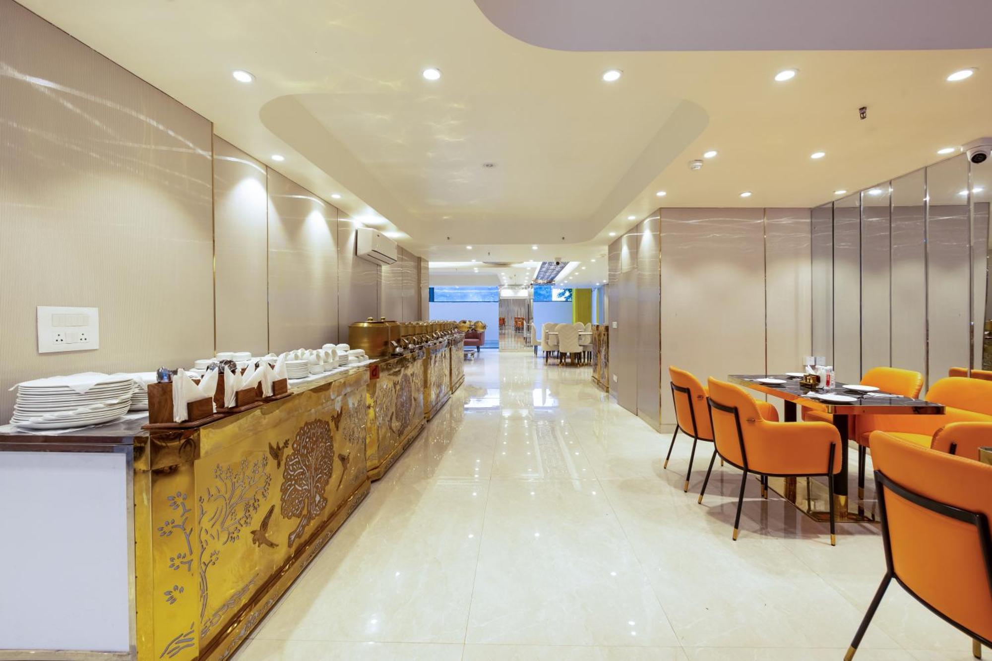 Hotel Ginger Palace Delhi Airport Nuova Delhi Esterno foto