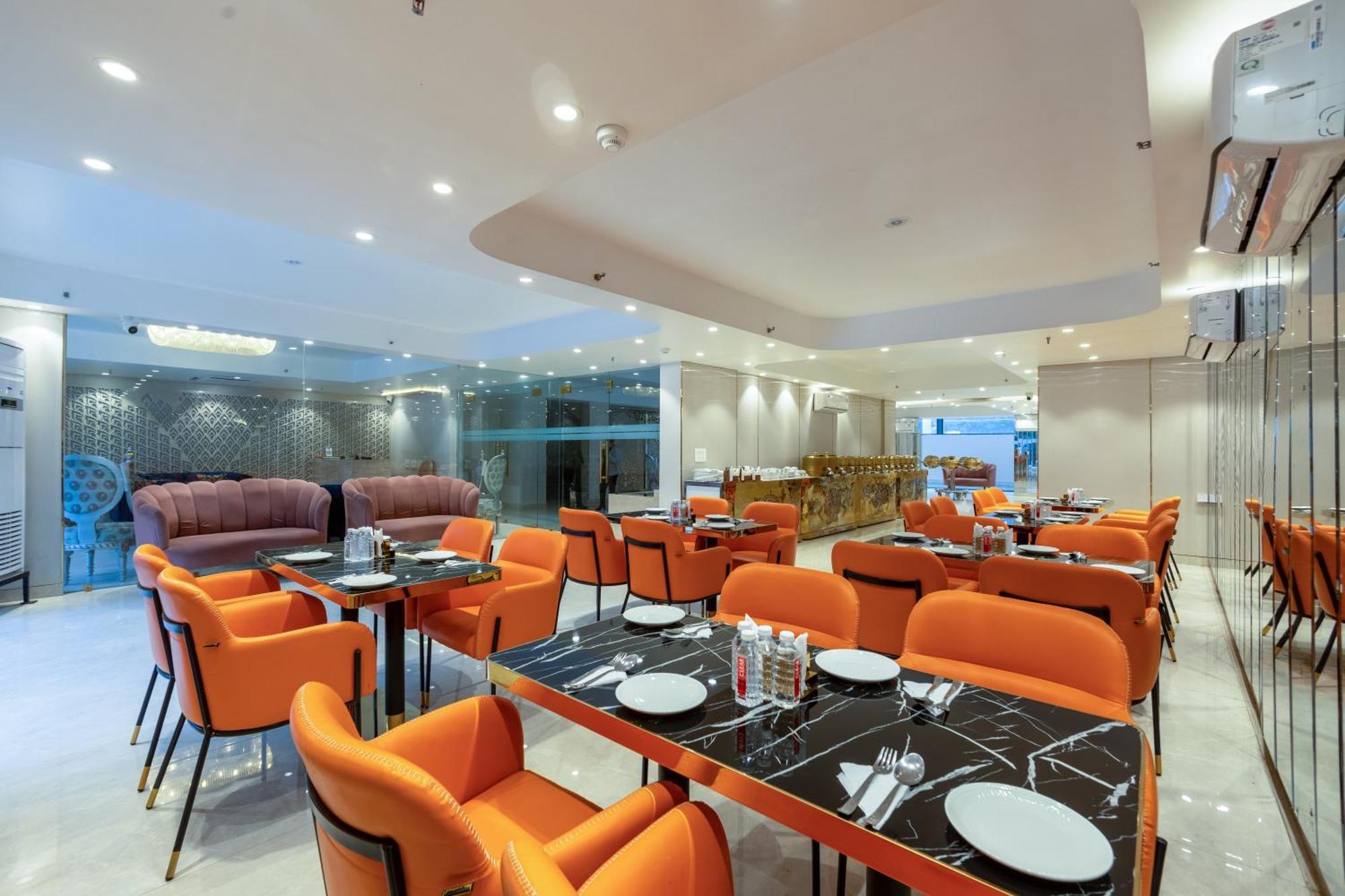 Hotel Ginger Palace Delhi Airport Nuova Delhi Esterno foto